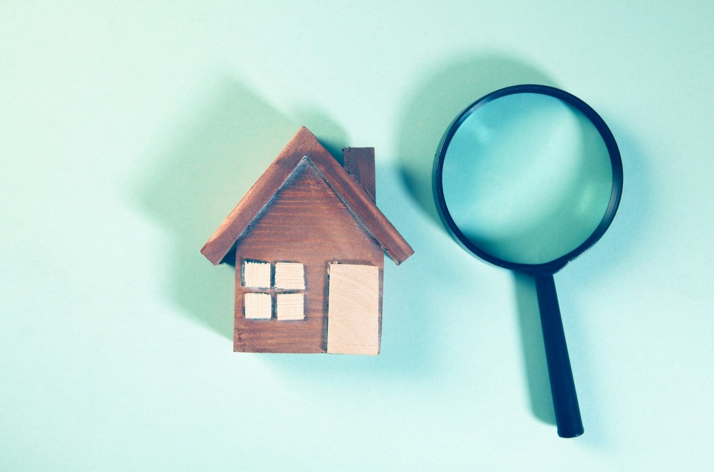 Should People Under 30 Avoid Buying a House Right Now - Economic Risks Explained | USAvora